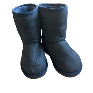 Kids Uggs Boots, Dark Navy Blue, Little Kid Size 4T